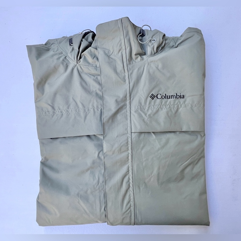 Columbia Men's Clifton Terrace Waterproof Hooded Jacket Coat.